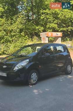 Хэтчбек Chevrolet Spark 2011 в Киеве