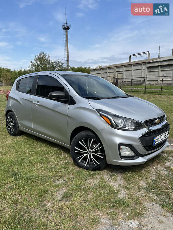 Хэтчбек Chevrolet Spark 2018 в 