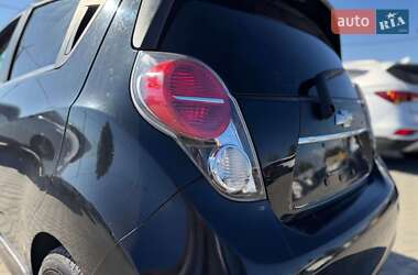Хетчбек Chevrolet Spark 2014 в 