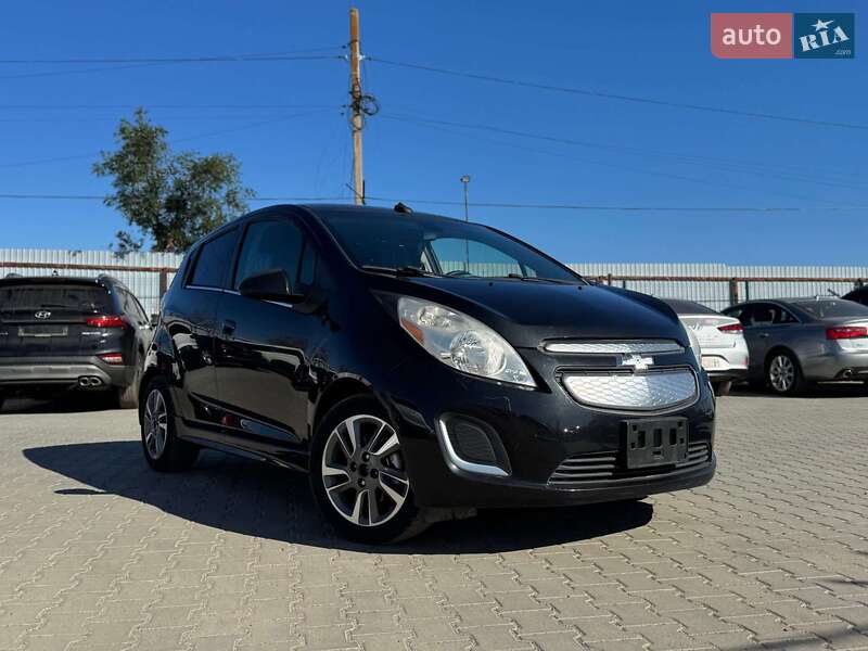 Хетчбек Chevrolet Spark 2014 в 