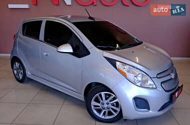 Хетчбек Chevrolet Spark 2015 в 