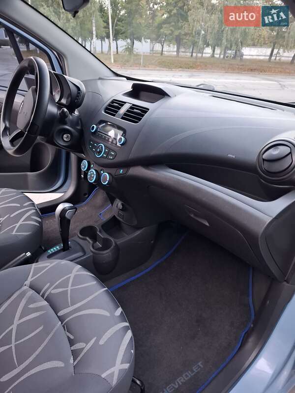 Хетчбек Chevrolet Spark 2015 в Білій Церкві