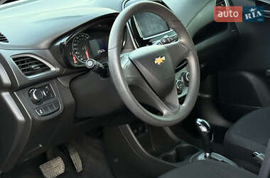 Хетчбек Chevrolet Spark 2018 в 