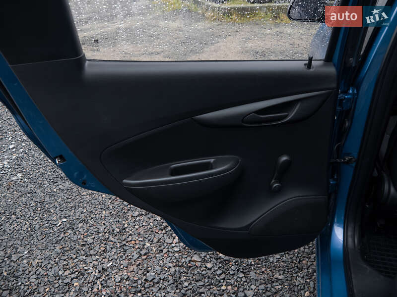 Хэтчбек Chevrolet Spark 2019 в Львове
