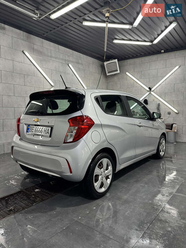 Хэтчбек Chevrolet Spark 2018 в Южноукраинске