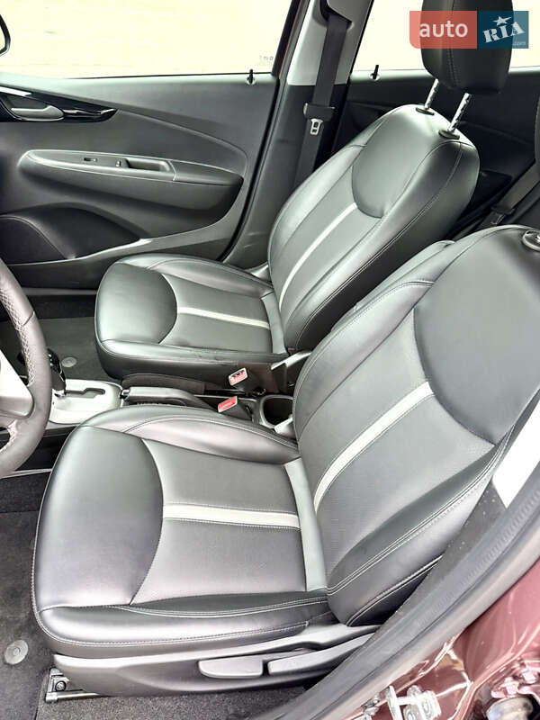Позашляховик / Кросовер Chevrolet Spark 2020 в Горішніх Плавнях фото 29 Позашляховик / Кросовер Chevrolet Spark 2020 в Горішніх Плавнях