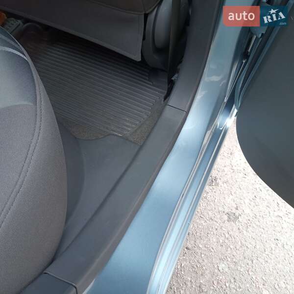 Хэтчбек Chevrolet Spark 2021 в Знаменке фото 23 Хэтчбек Chevrolet Spark 2021 в Знаменке