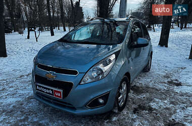 Хетчбек Chevrolet Spark 2021 в Києві