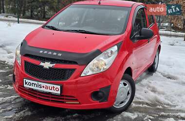 Хетчбек Chevrolet Spark 2012 в Хмельницькому