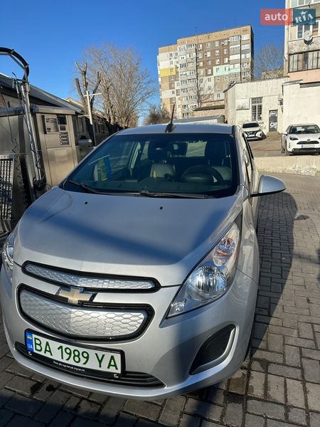 Chevrolet Spark 2015