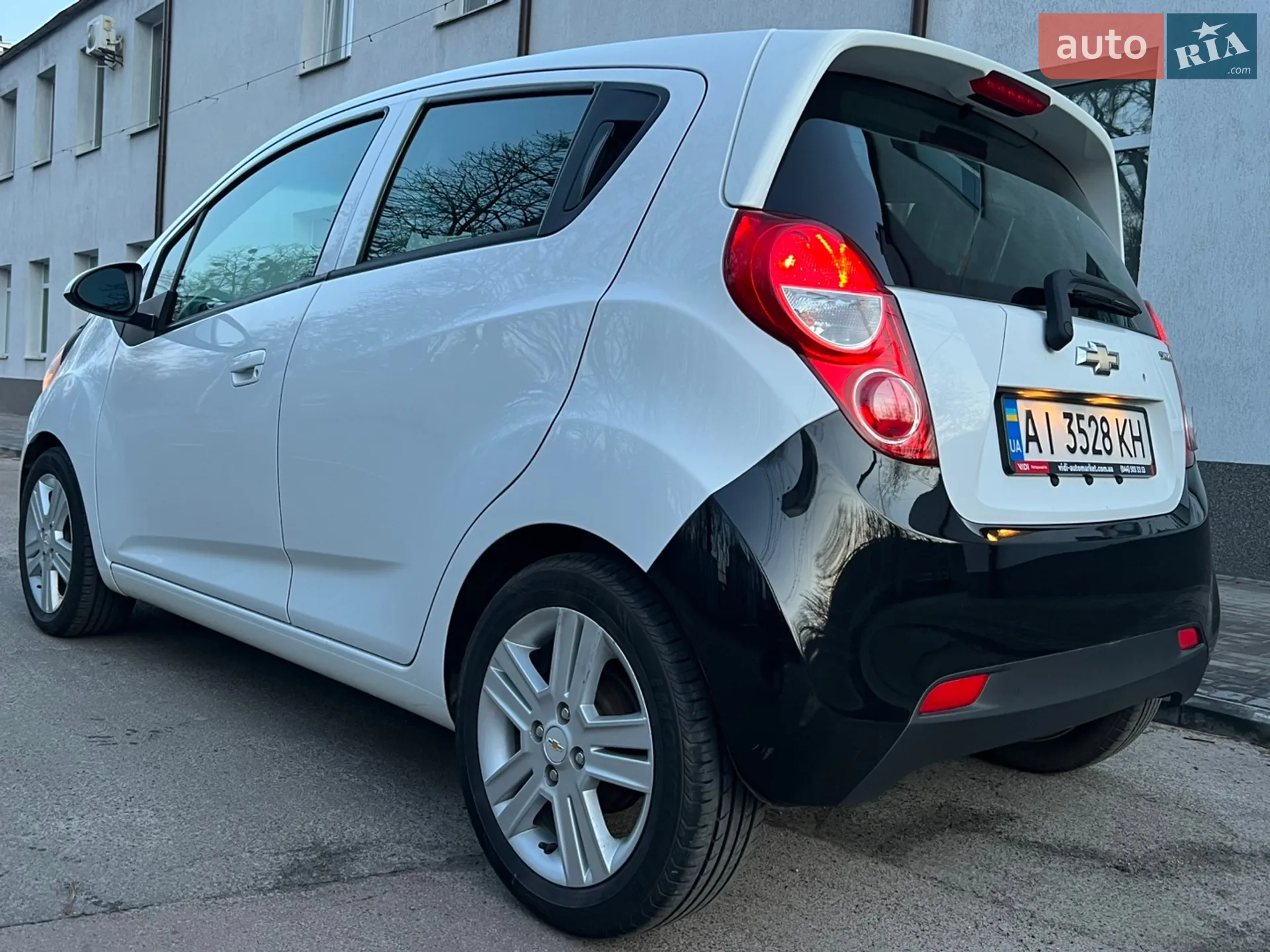 2014 Chevrolet Spark - мініатюра 12