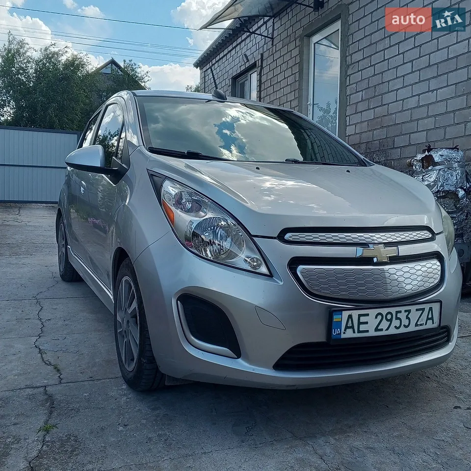 2014 Chevrolet Spark - мініатюра 18