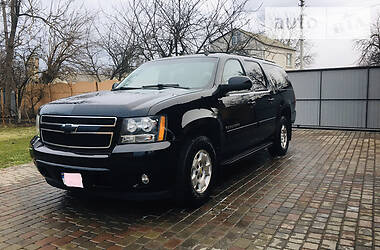 Внедорожник / Кроссовер Chevrolet Suburban 2012 в Борисполе