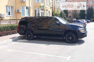 Позашляховик / Кросовер Chevrolet Suburban 2007 в 