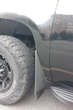 Позашляховик / Кросовер Chevrolet Suburban 2007 в 