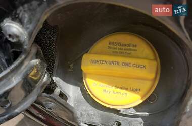 Позашляховик / Кросовер Chevrolet Suburban 2012 в Одесі