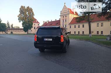 Внедорожник / Кроссовер Chevrolet Suburban 2015 в Львове