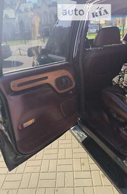 Позашляховик / Кросовер Chevrolet Suburban 1995 в 