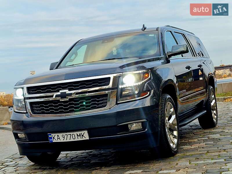 Внедорожник / Кроссовер Chevrolet Suburban 2018 в Киеве