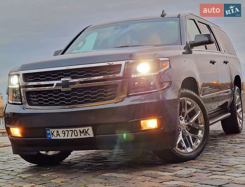 Внедорожник / Кроссовер Chevrolet Suburban 2018 в Киеве
