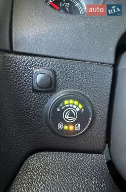 Позашляховик / Кросовер Chevrolet Suburban 2009 в 