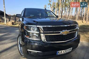 Внедорожник / Кроссовер Chevrolet Suburban 2016 в 