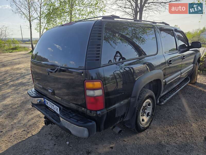 Позашляховик / Кросовер Chevrolet Suburban 2000 в Харкові