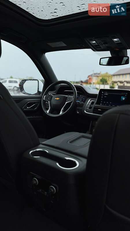 Позашляховик / Кросовер Chevrolet Suburban 2022 в Києві