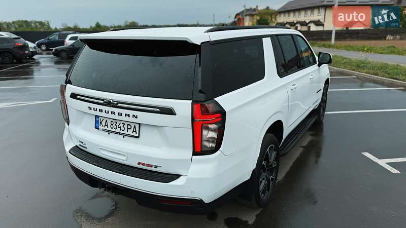 Позашляховик / Кросовер Chevrolet Suburban 2022 в Києві