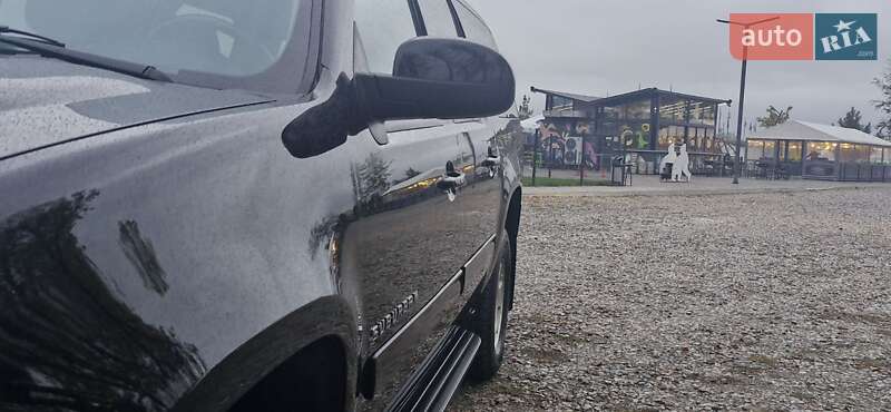 Позашляховик / Кросовер Chevrolet Suburban 2013 в Богородчанах