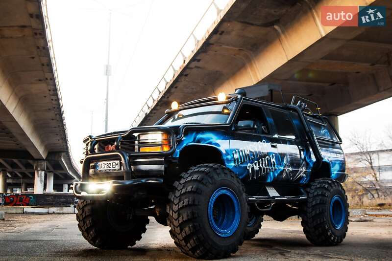 Позашляховик / Кросовер Chevrolet Suburban 1994 в Києві фото 3 Позашляховик / Кросовер Chevrolet Suburban 1994 в Києві