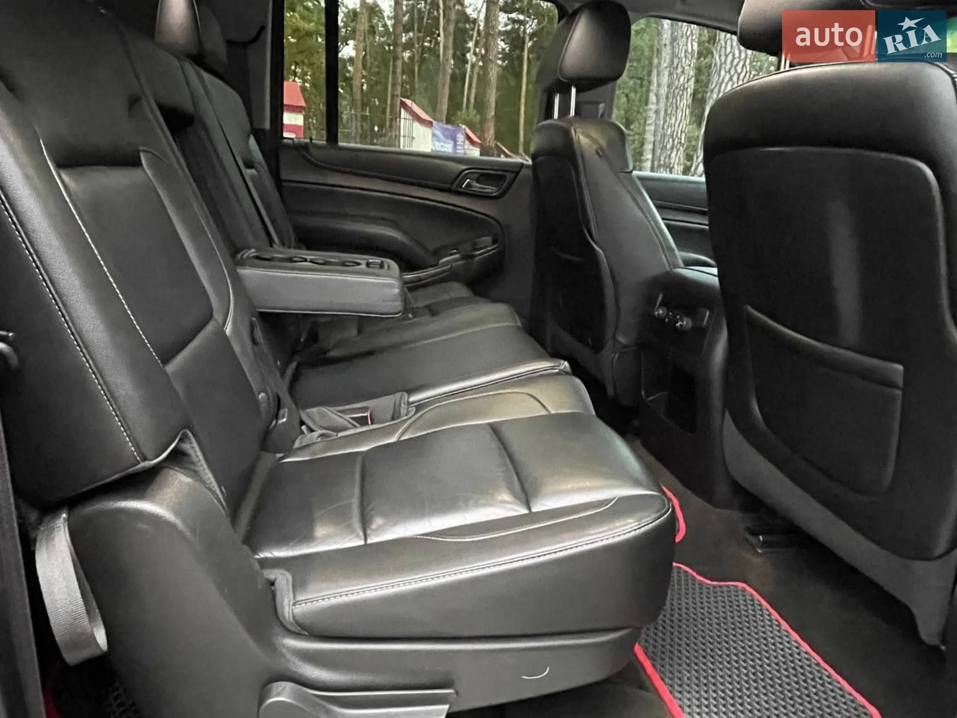 2015 Chevrolet Suburban - мініатюра 15