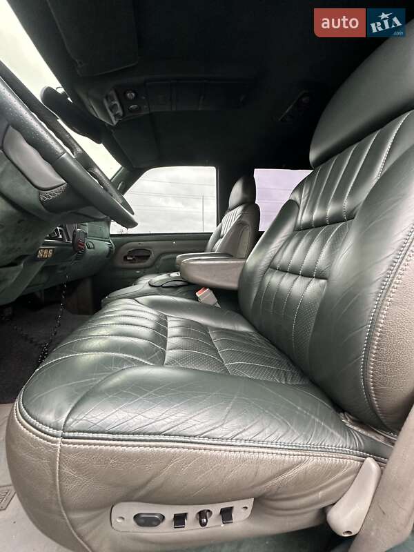 Внедорожник / Кроссовер Chevrolet Suburban 1997 в Белогородке фото 25 Внедорожник / Кроссовер Chevrolet Suburban 1997 в Белогородке
