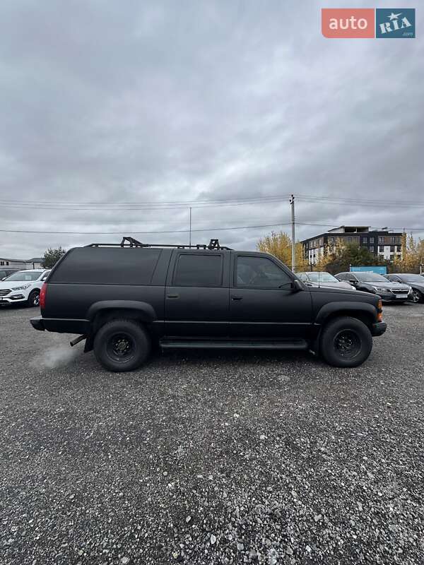 Внедорожник / Кроссовер Chevrolet Suburban 1997 в Белогородке