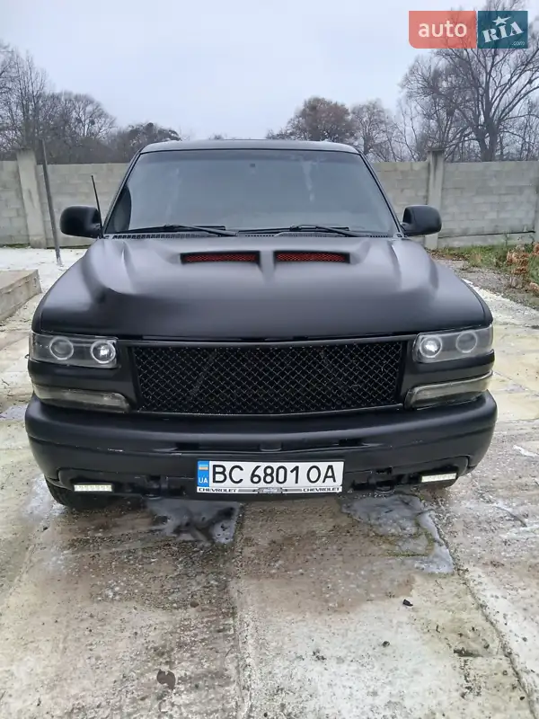 Chevrolet Suburban