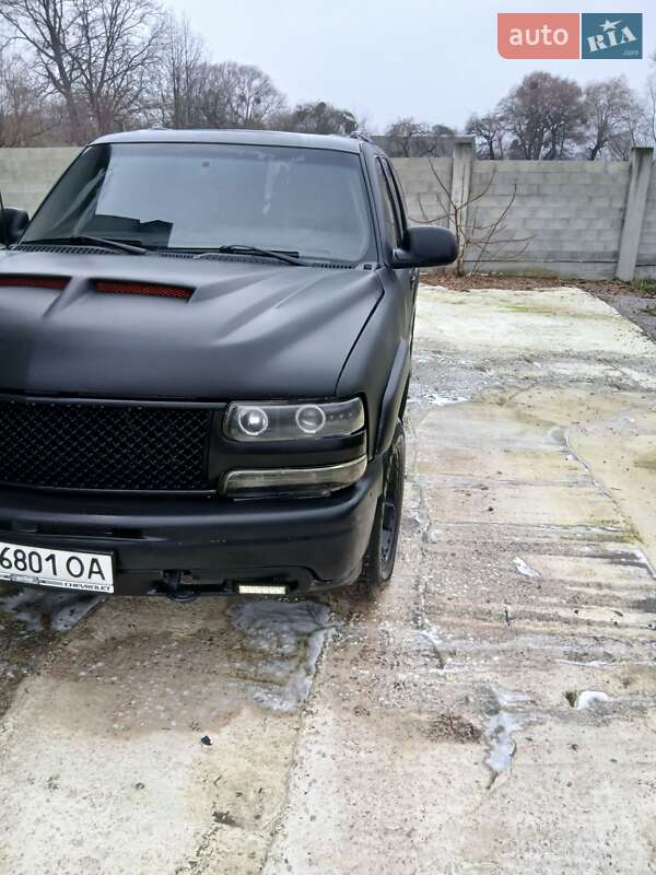 Внедорожник / Кроссовер Chevrolet Suburban 2000 в Львове фото 35 Внедорожник / Кроссовер Chevrolet Suburban 2000 в Львове