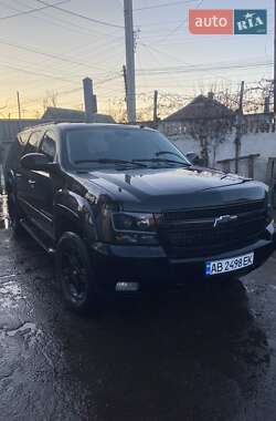 Внедорожник / Кроссовер Chevrolet Suburban 2007 в Виннице