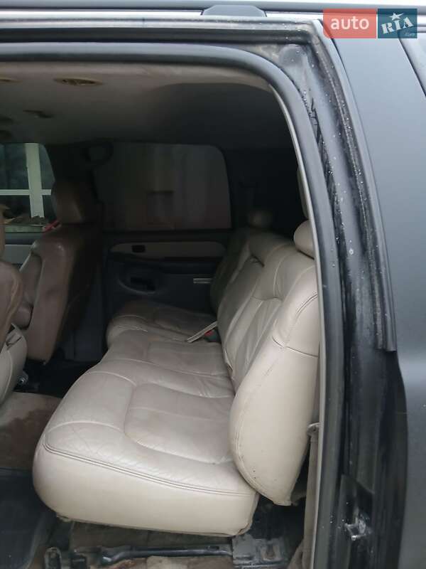 Внедорожник / Кроссовер Chevrolet Suburban 2000 в Львове фото 45 Внедорожник / Кроссовер Chevrolet Suburban 2000 в Львове