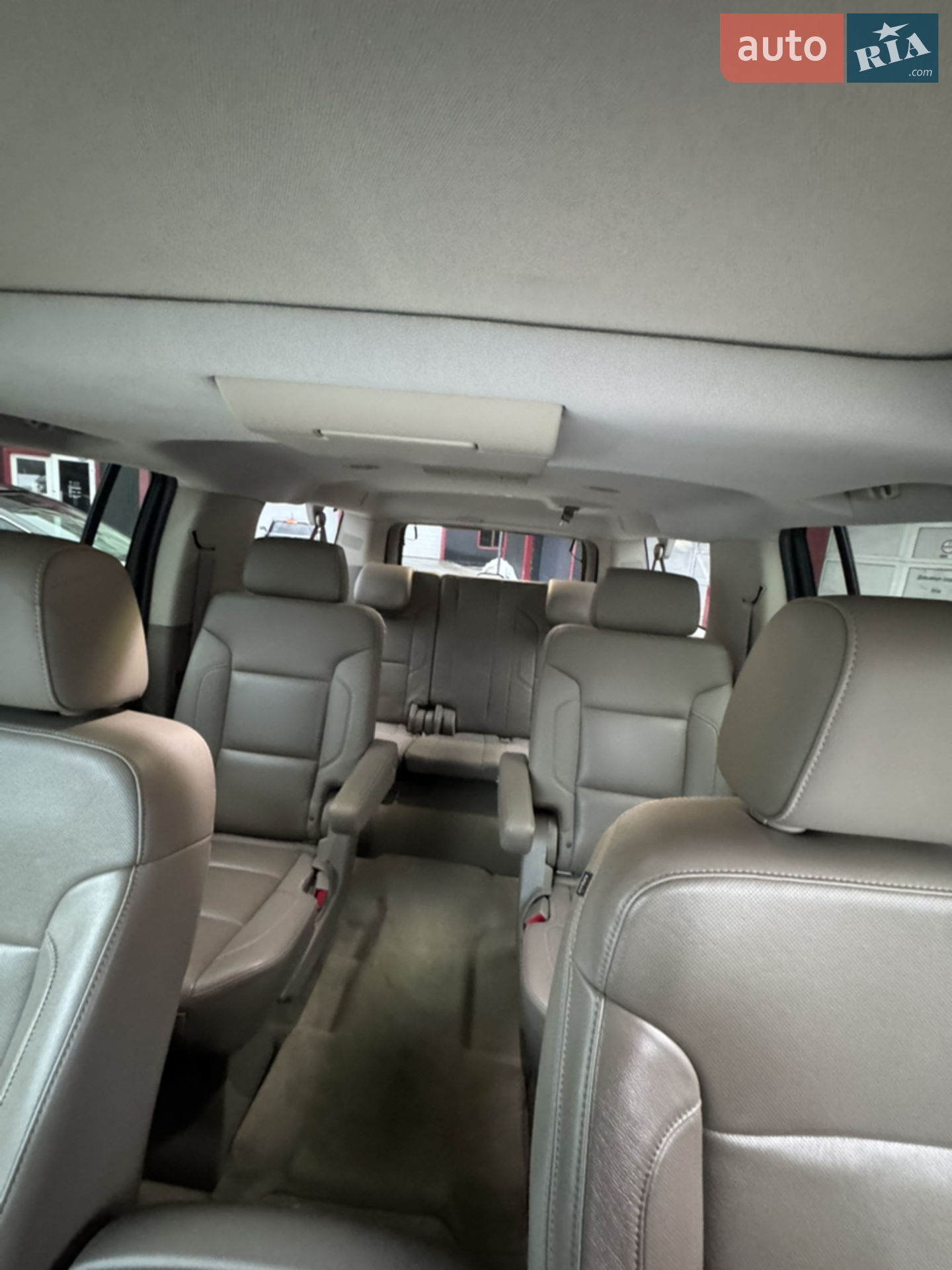 2016 Chevrolet Suburban - мініатюра 14