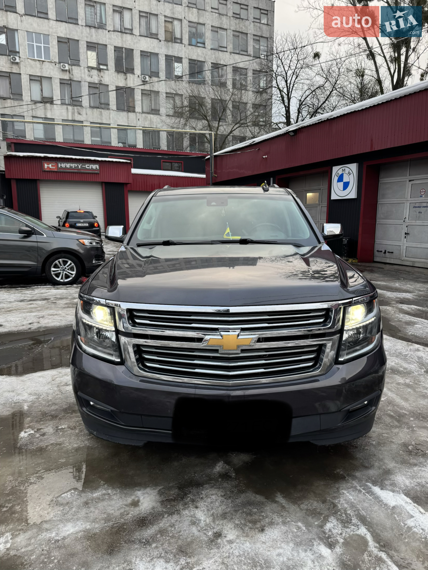 2016 Chevrolet Suburban - мініатюра 2