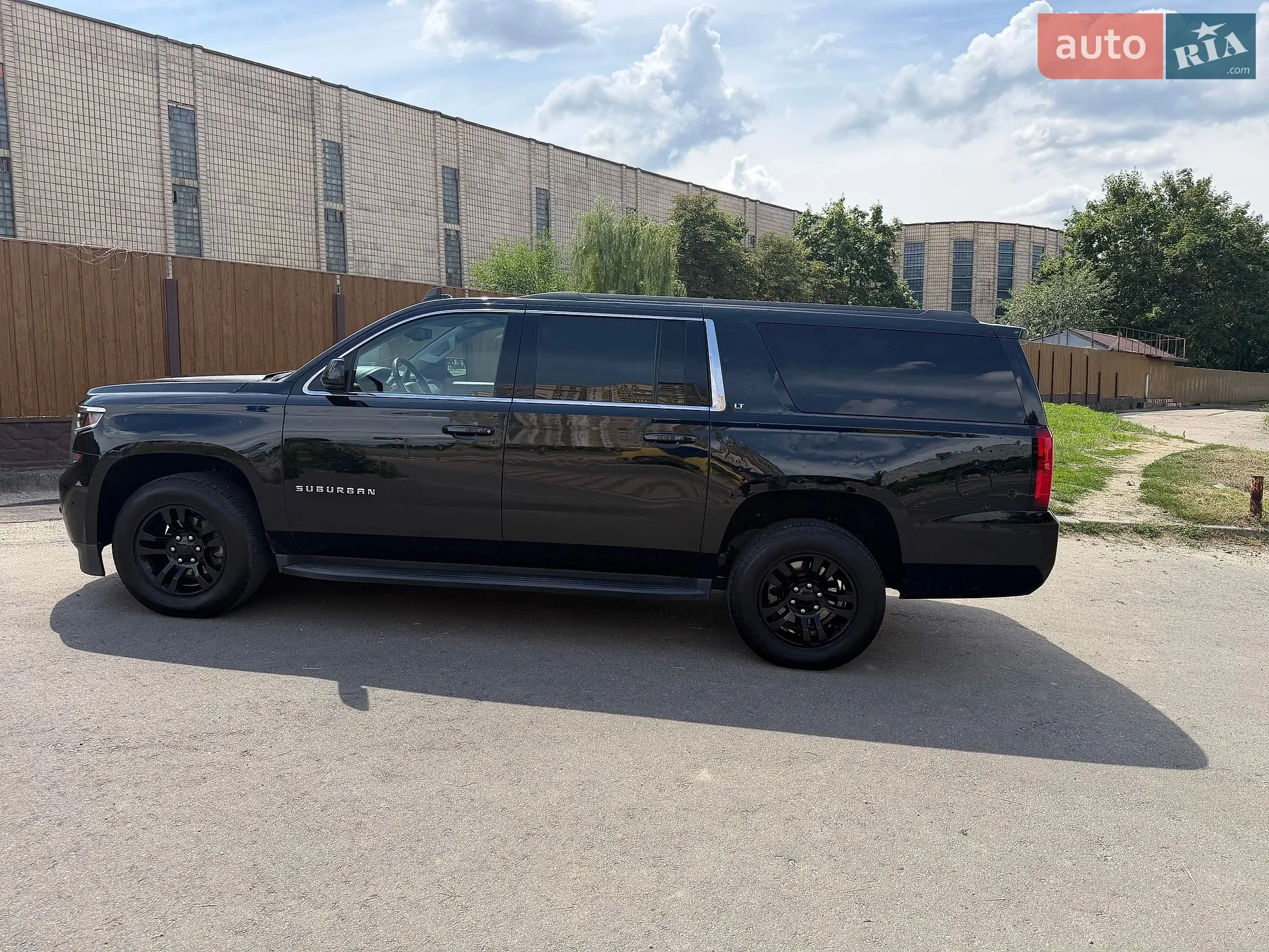 2018 Chevrolet Suburban - мініатюра 12