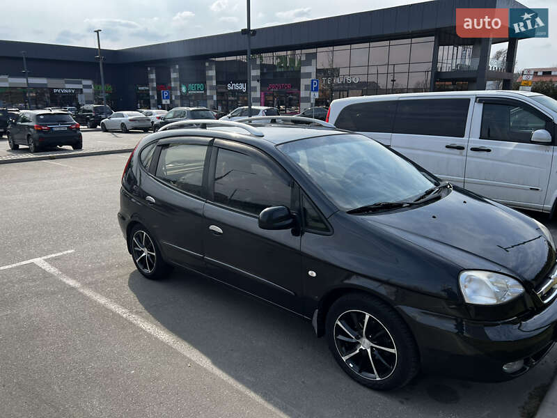 Минивэн Chevrolet Tacuma 2006 в Киеве