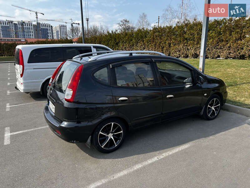 Минивэн Chevrolet Tacuma 2006 в Киеве