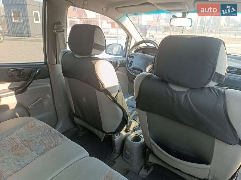 Мінівен Chevrolet Tacuma 2004 в Білій Церкві