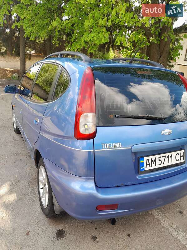 Минивэн Chevrolet Tacuma 2005 в Житомире