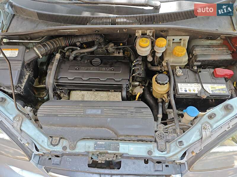 Мінівен Chevrolet Tacuma 2006 в Кривому Розі