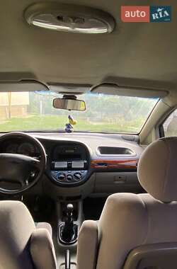 Минивэн Chevrolet Tacuma 2004 в 