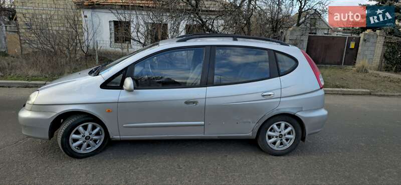 Минивэн Chevrolet Tacuma 2004 в Николаеве фото 6 Минивэн Chevrolet Tacuma 2004 в Николаеве