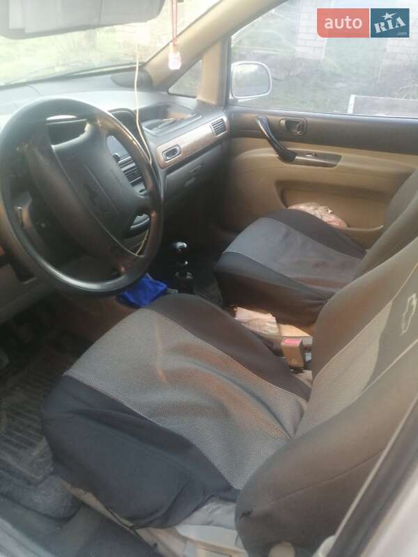 Універсал Chevrolet Tacuma 2005 в Полонному