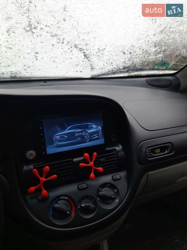 Минивэн Chevrolet Tacuma 2006 в Каменке-Бугской